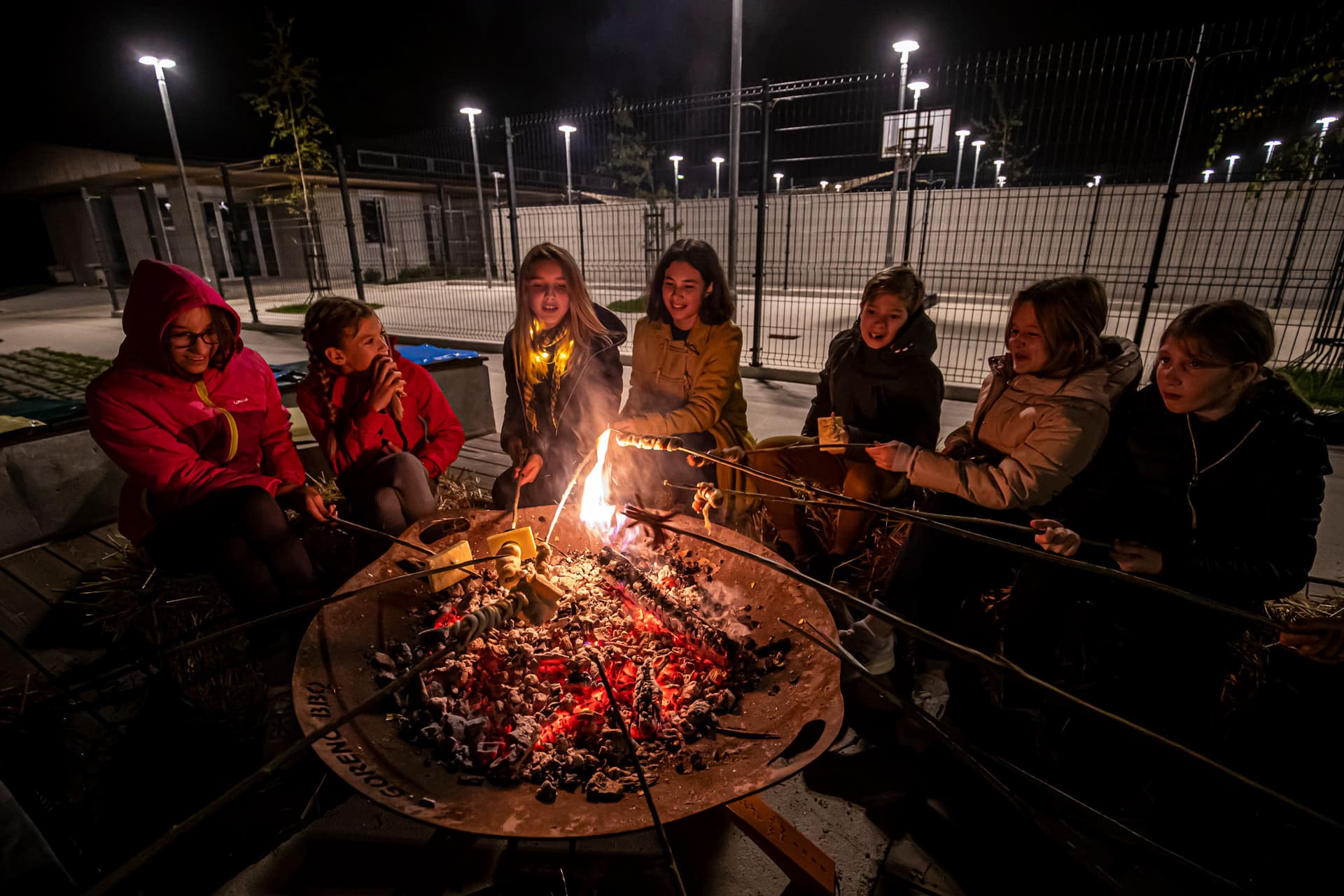 Počitniški tabori otrok (Mladi Zmaji in Mala ulica)